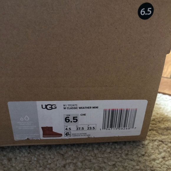 Ugg Women Classic Weather Mini - Picture 5 of 5